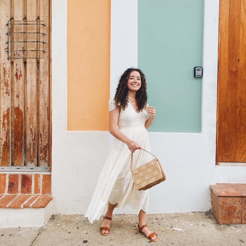 Meet your Posher, Ashley